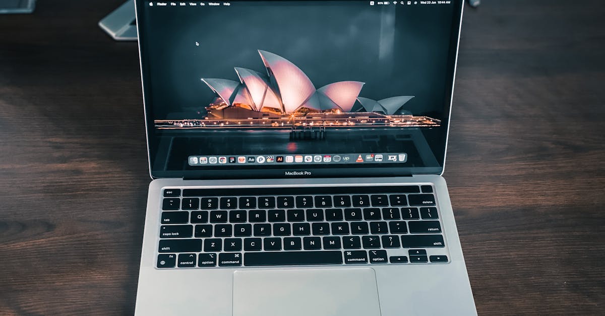 Comparing Repair Quotes for MacBook Screen Damage in Sydney