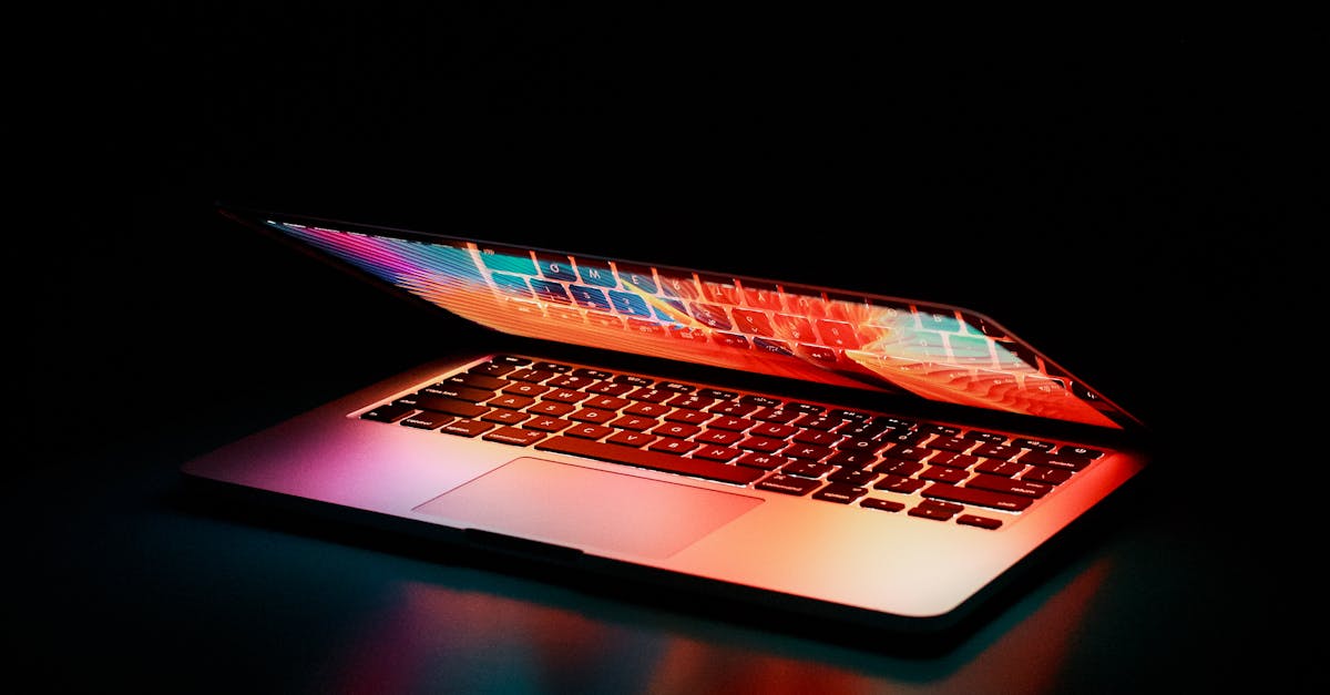Identifying Common Challenges in MacBook Screen Repairs